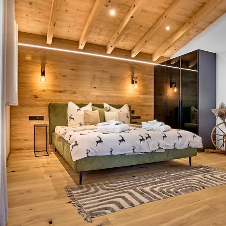 Villa Luxuschalet Zur Resi *